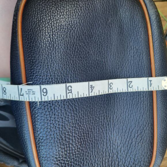 Dooney & Bourke Embossed Leather Drawstring Shoulder Bag Bicolor - Picture 11 of 12